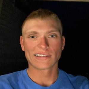 Meet your Posher, Alec